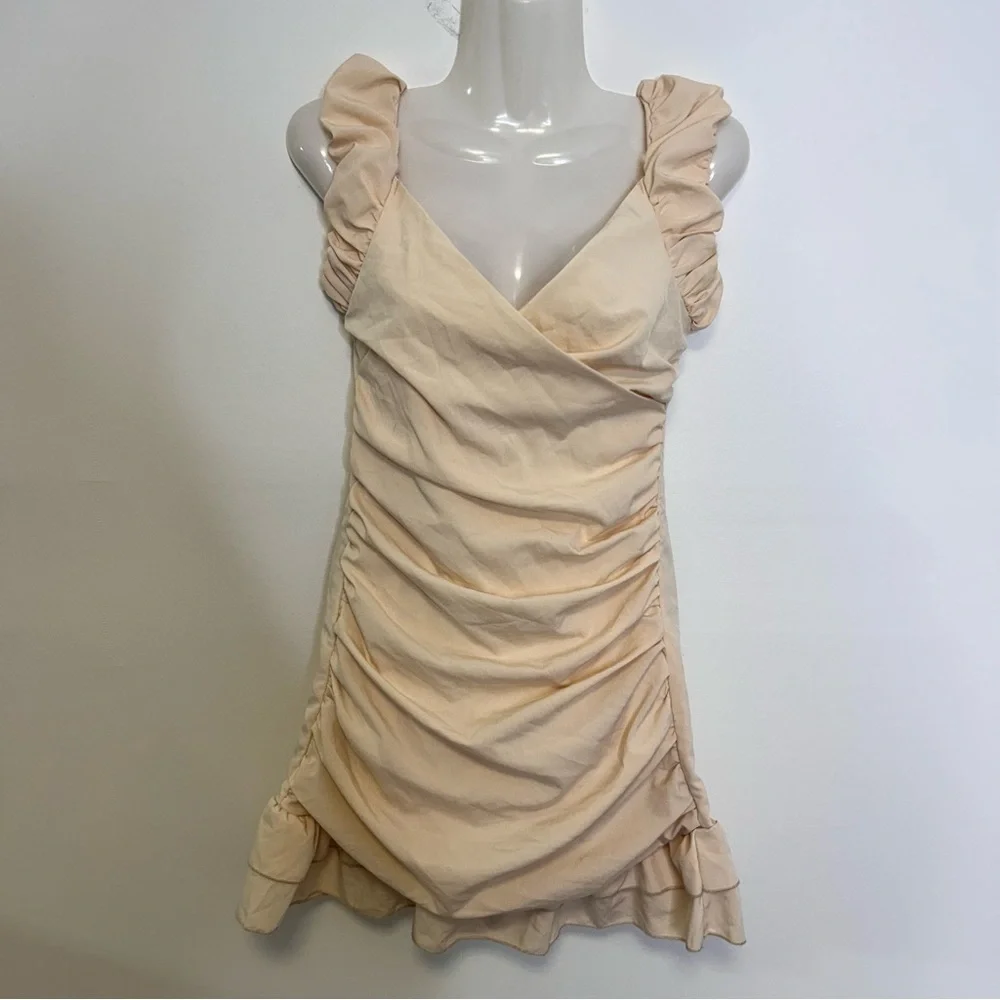 ◾️3/$25 R.J Story Ruffle Frill Ruched Mini Dress - Picture 4 of 5